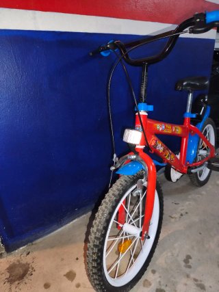 Bicicleta Patrulla Canina Roja