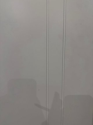 Puerta blanca moderna, urge venta por inicio obras