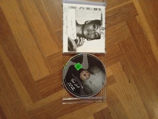 CD + DVD Rihanna Unapologetic Deluxe