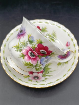 Taza té Royal Albert Marzo