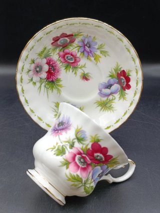 Taza té Royal Albert Marzo