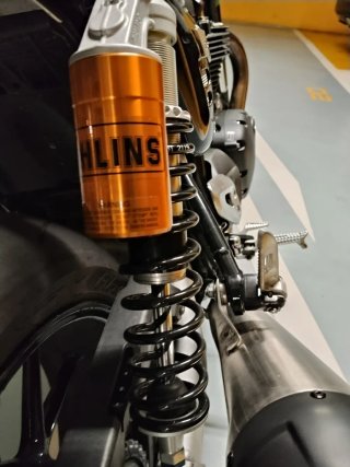 Triumph Speed Twin 1200 Negra/Plata