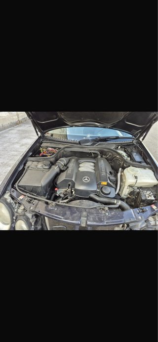 Mercedes-Benz  CLK 2002