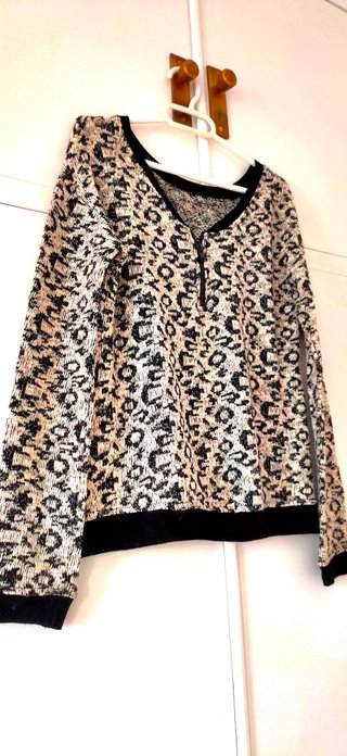 Jersey estampado leopardo
