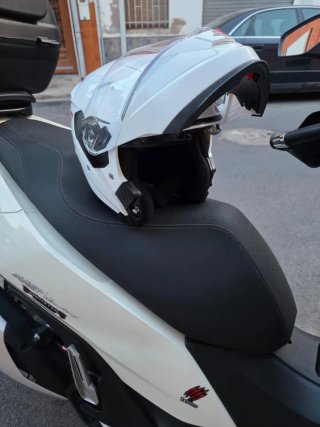 Moto Scooter 125cc Blanca