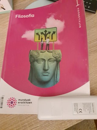 FILOSOFIA 1 BTX MUNDUAK ERAIKITZEN