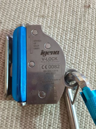 Anticaídas Deslizante Igena V-Lock