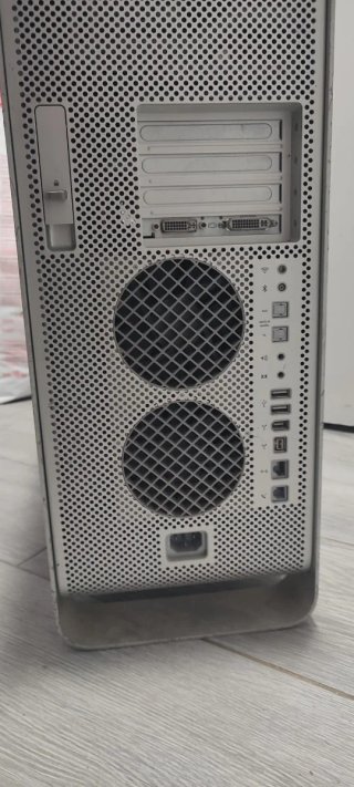 Torre Apple iMac G5
