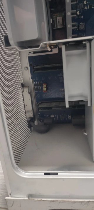 Torre Apple iMac G5