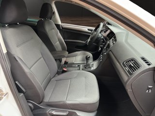 Volkswagen Golf Advance 1.6 TDI 105CV BMT