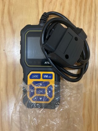 Escáner OBD II / EOBD AT500