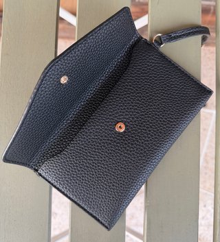 Monedero Guess nuevo