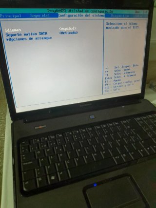 HP Presario a900 Portátil Negro/Gris