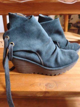 Botines Fly London Negros