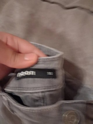 Pantalón cargo flare gris talla 32