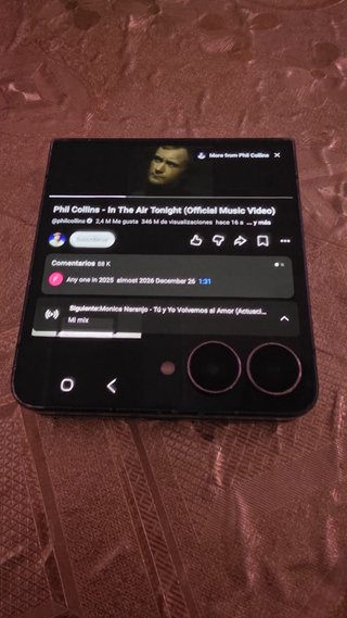 Samsung Z Flip 7