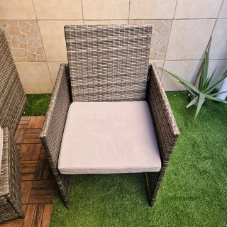 Mesa de jardín ratán y cristal negro