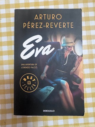 Eva - Arturo Pérez Reverte