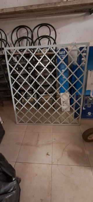 Reja de hierro entrega en mano no hago envíos