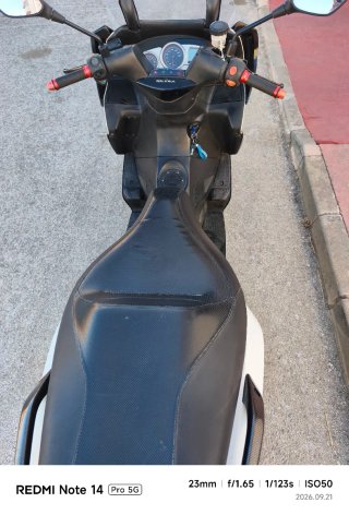 Gilera Nexus 500 Maxi Scooter