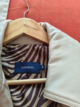 CHICA/MUJER:GABARDINA BEIGE DE CORTEFIEL