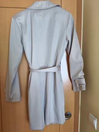 CHICA/MUJER:GABARDINA BEIGE DE CORTEFIEL