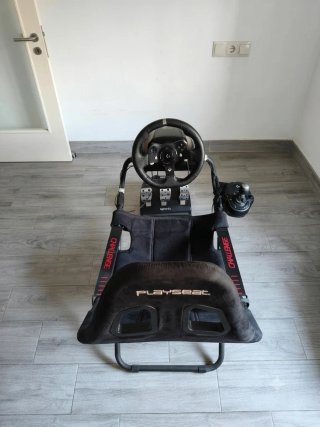 Playseat Challenge + Logitech G920 + Shifter