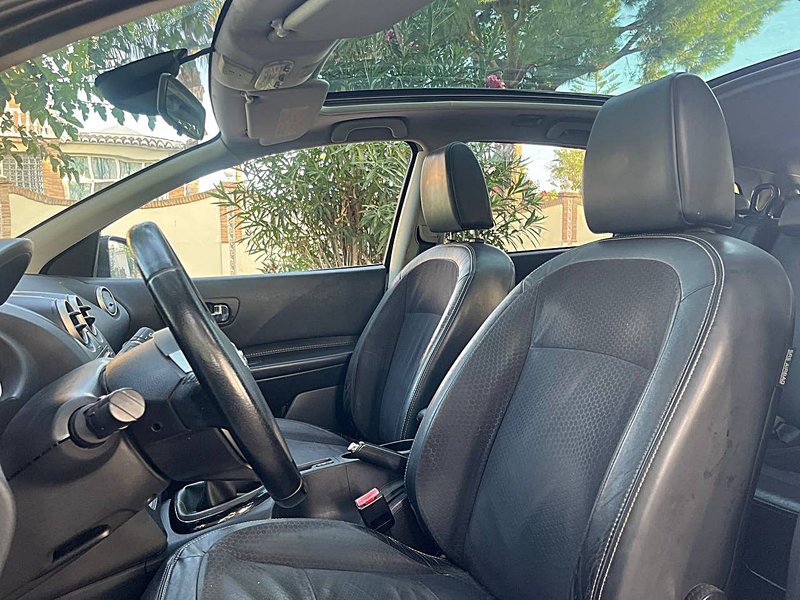 Nissan Qashqai +2 1.6 dCi Tekna Premium 4x2 18'' 2013, foto 4