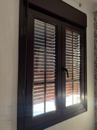 Ventanas PVC Marrones