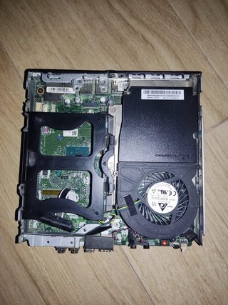 Lenovo M920q i5 8500T 16GB