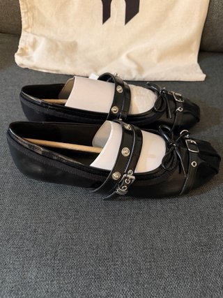 Bailarinas Bershka negras hebillas T.40