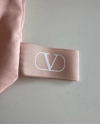 A ESTRENAR. Bolso Clutch Valentino.Funda ordenador