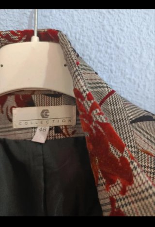 Chaqueta corta estampada 4XL