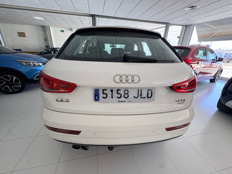Audi Q3 1.4 TFSI CoD Attraction 2016, foto 5