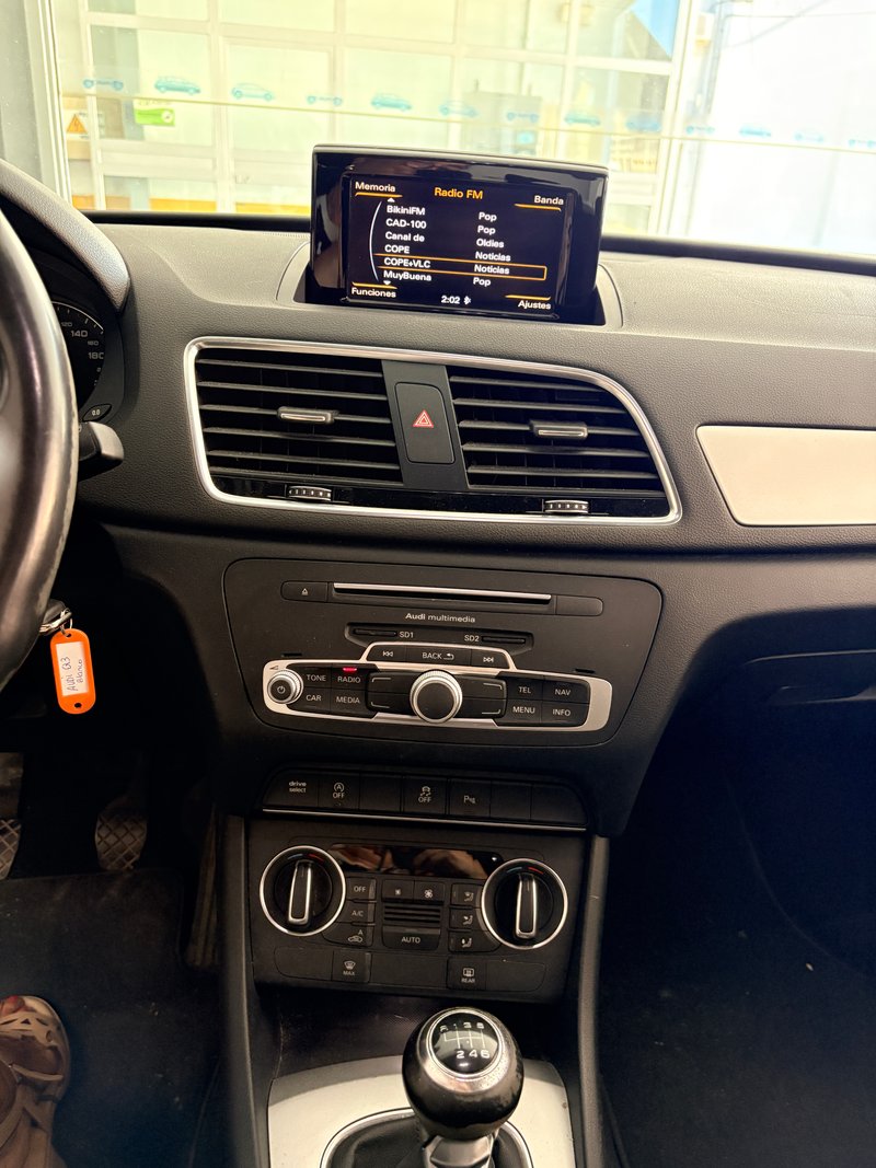 Audi Q3 1.4 TFSI CoD Attraction 2016, foto 8