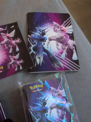 POKEMON TCG COFRE COLECCIONISTA OTOÑO 2022