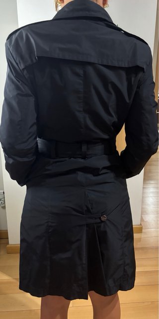 Gabardina Gucci Negra