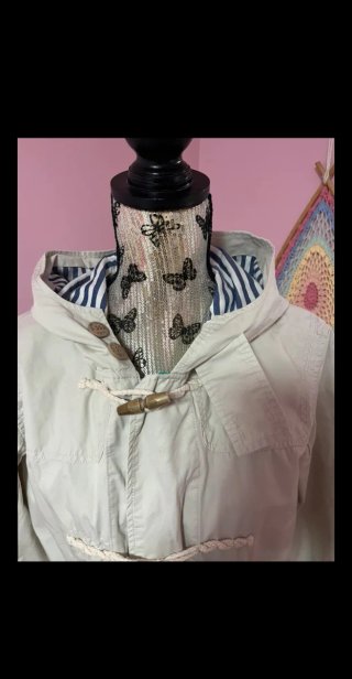 Trenka beige mujer
