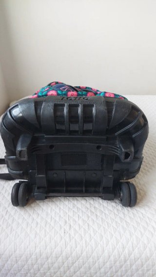 Mochila Totto con ruedas niña