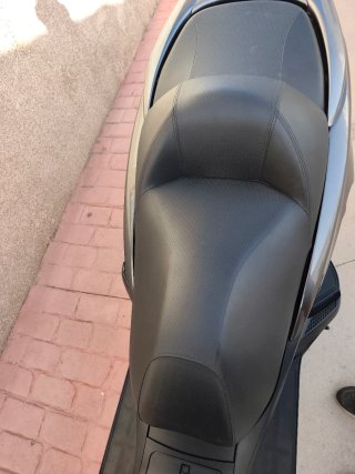 Yamaha Majesty Maxi Scooter Gris 400cc