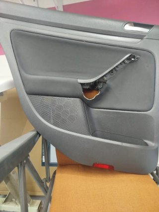 Tapicería y reparación de asientos de coche, techo