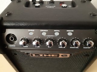 Amplificador Line6 MicroSpider Guitarra
