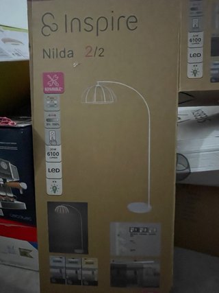 Lámpara de pie LED Nilda Inspire, sin estrenar