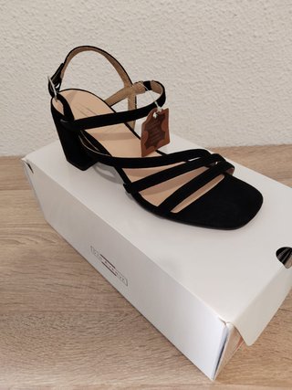 Sandalias 5th Avenue Negras