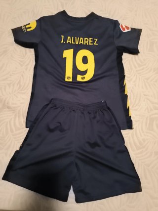 Equipación Atlético de Madrid Julián Álvarez