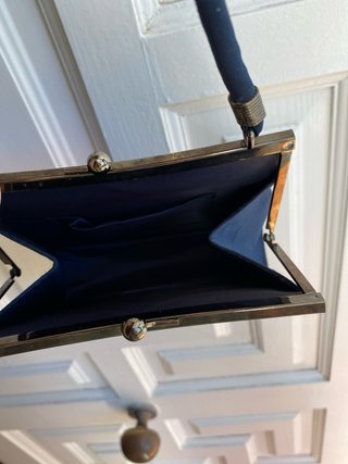 Bolso de fiesta azul marino con pedrería