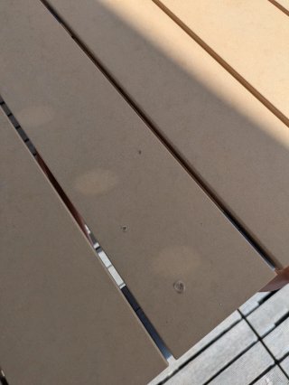 Tavolo da giardino/terrazzo con supporto per ombrellone 200x100cm