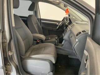 Volkswagen Touran 2011