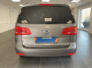 Volkswagen Touran 2011