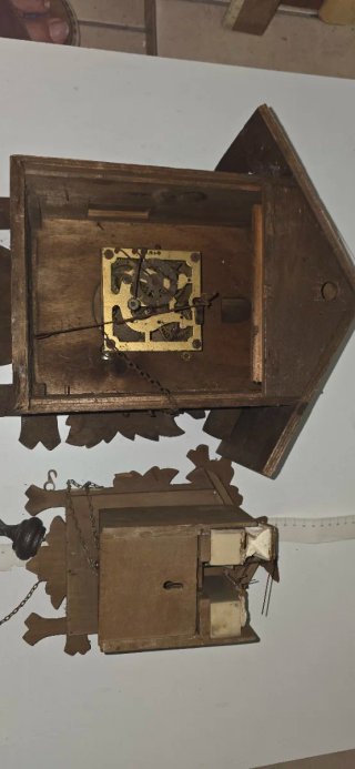 2 Orologi a Cucù meccanismo Funzionante